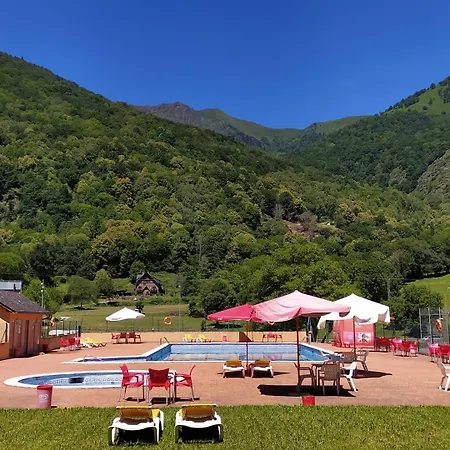 Camping Holacamp Aran Aventura *